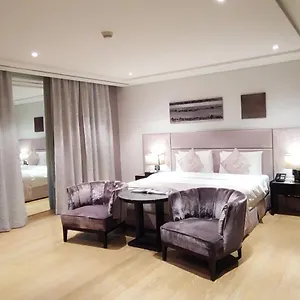 Vivienda Granada Hotel Riyad